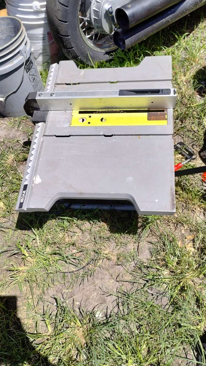 table saw and hood for over the stove and levels