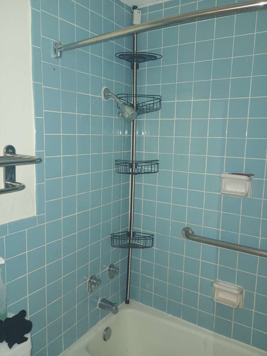 Metal shower Rack