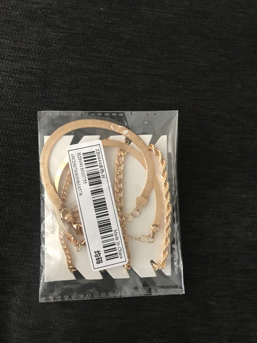 bracelets
