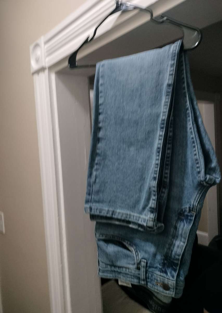 men work jeans