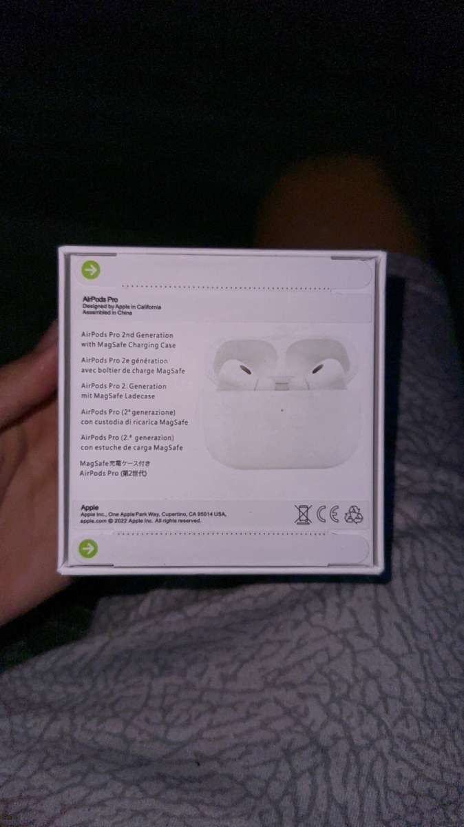 New sealed airpods pro 2nd gen