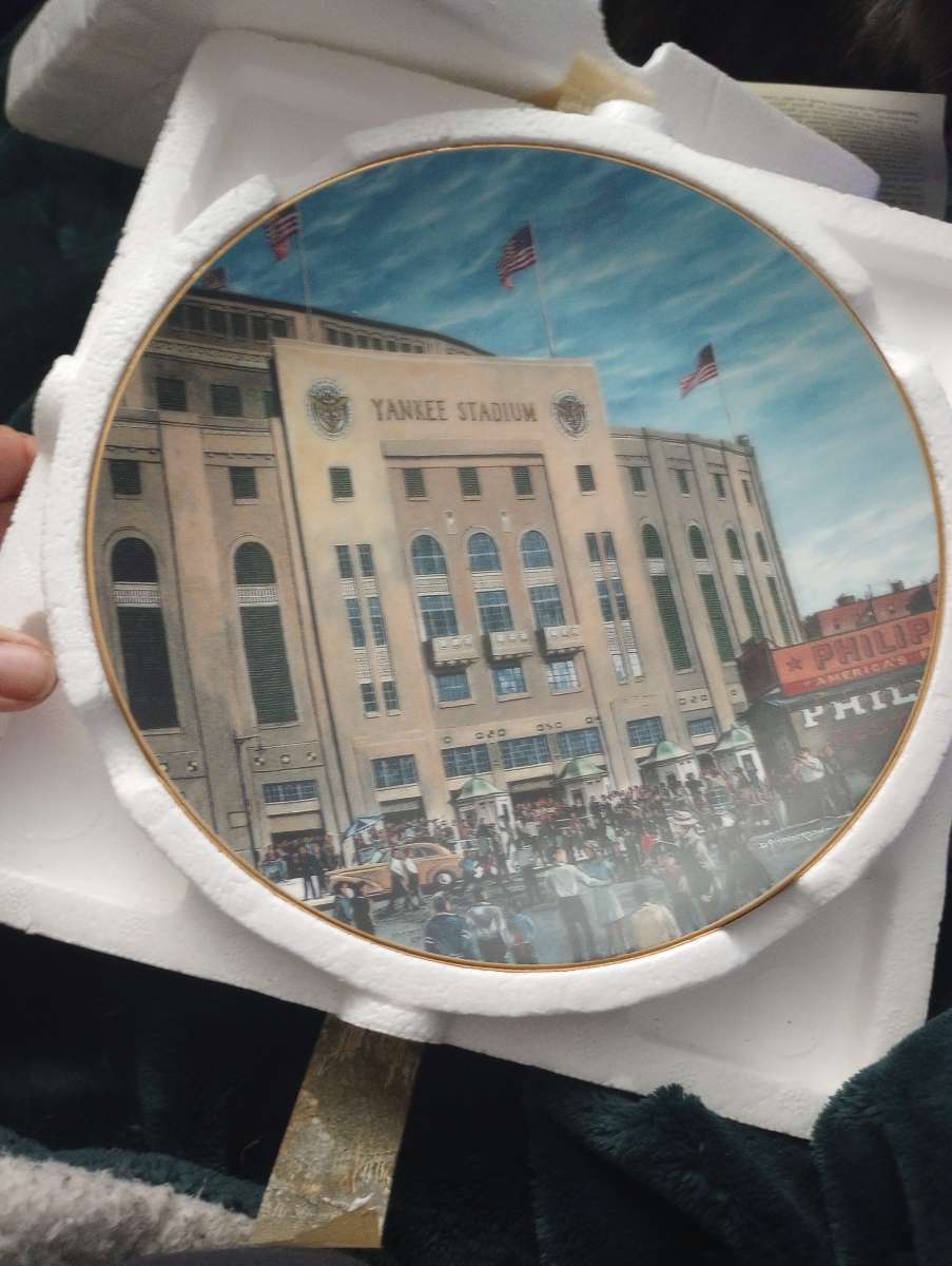 Yankee stadium ball park collectors plate
