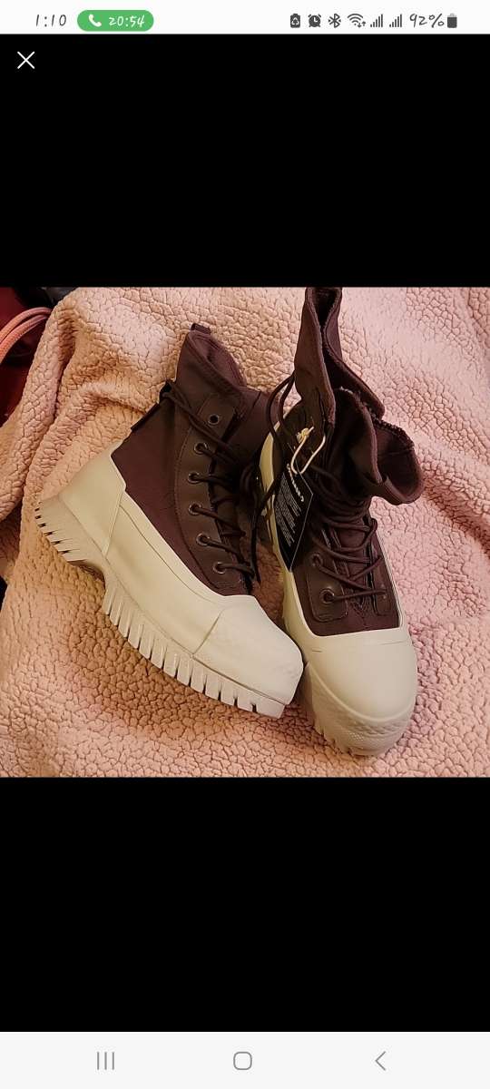 Converse platform sneakers