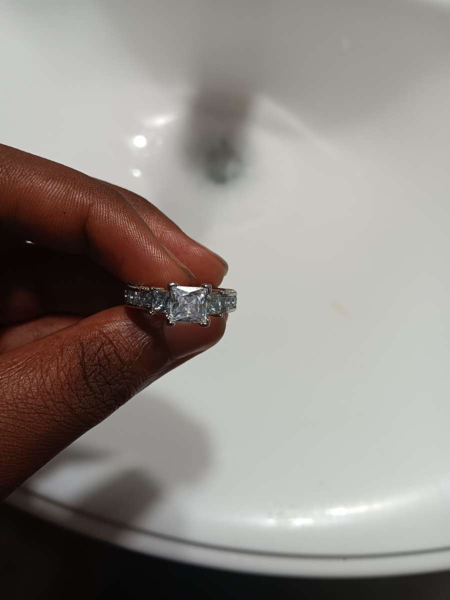 10k white gold rings