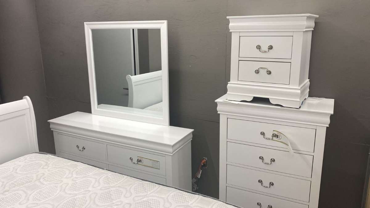 Louis Phillip white  Queen Bedroom Group  Queen Bed Dresser