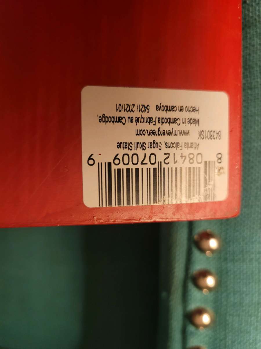 Atlanta Falcons NFL Sugar Skull Statue