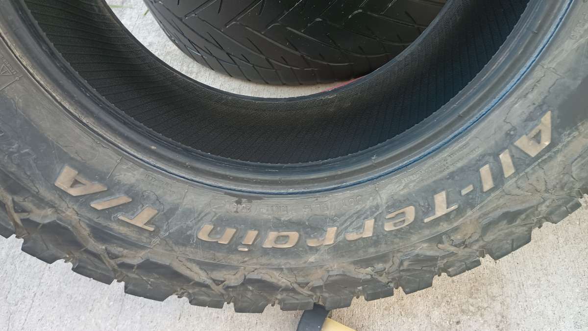 BF Goodrich All Terrain Baja Champ LT275 70 18