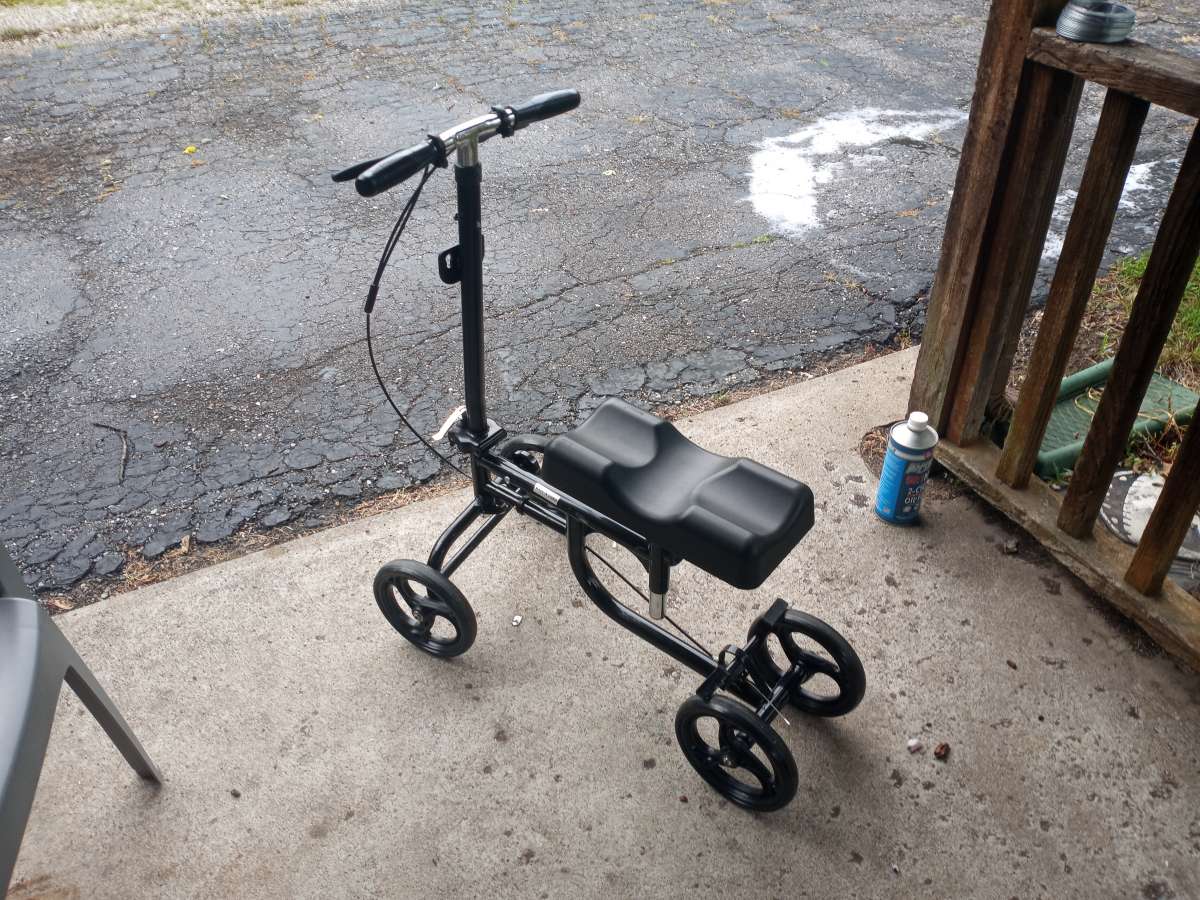 knee Scooter
