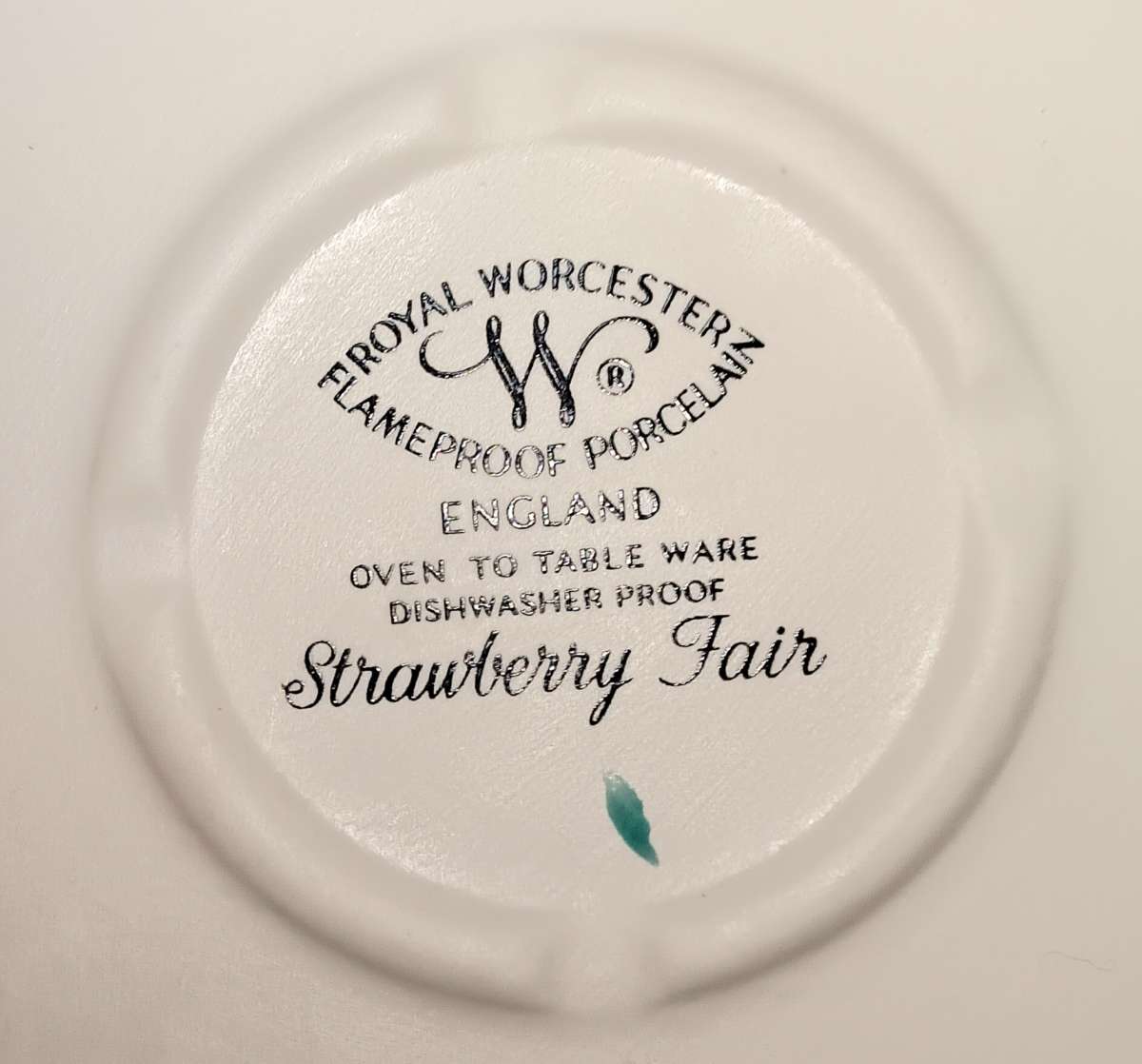 Royal Westinghouse casserole dish with cover