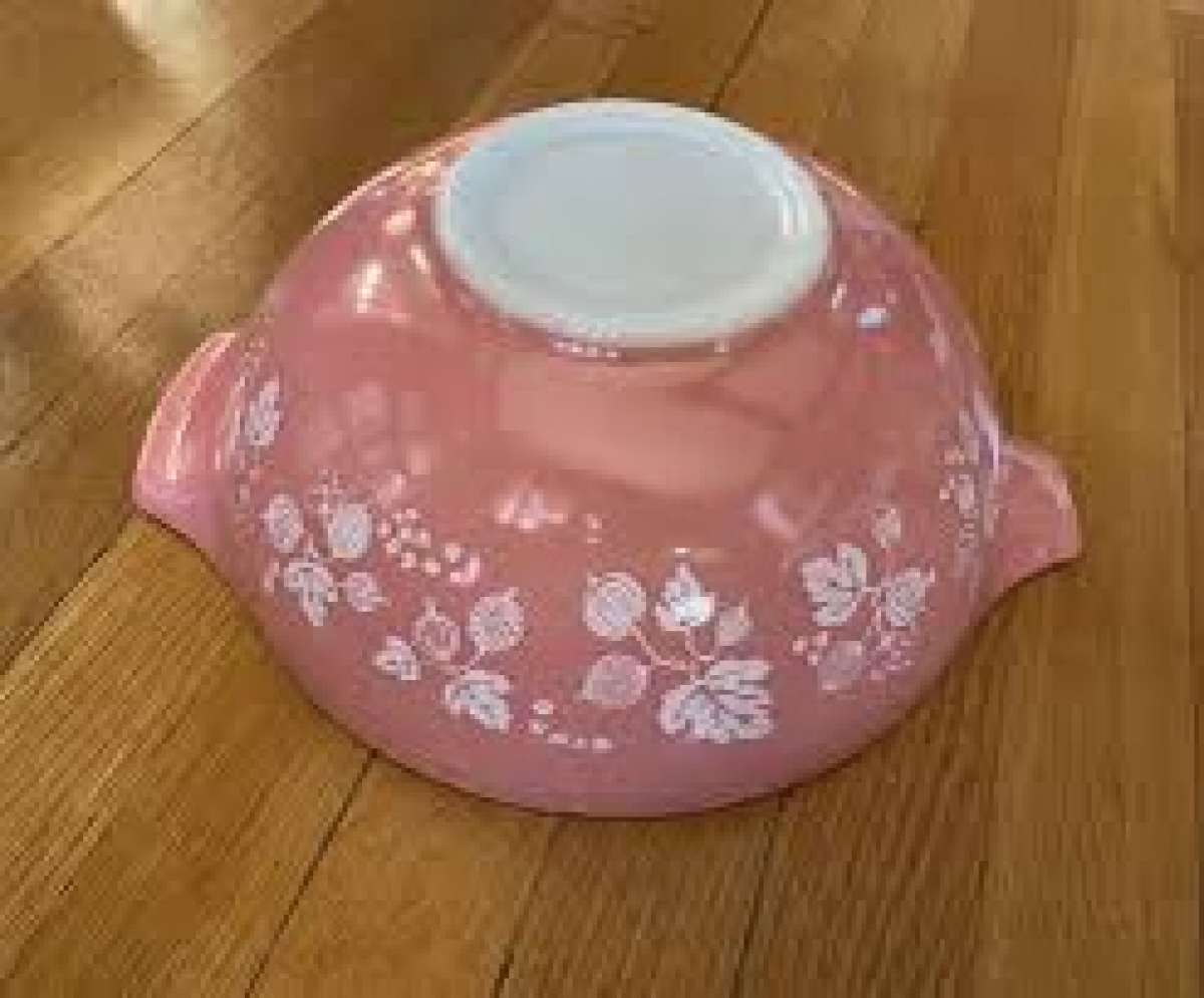 pink pyrex set
