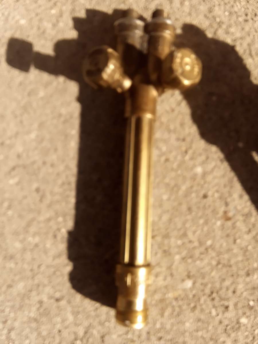 cutting torch this is brand new