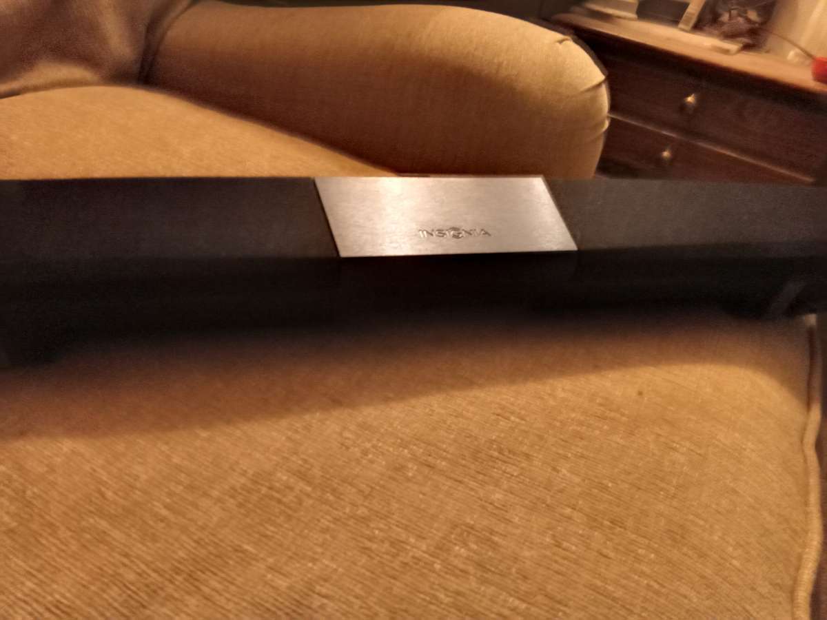 Insignia sound bar