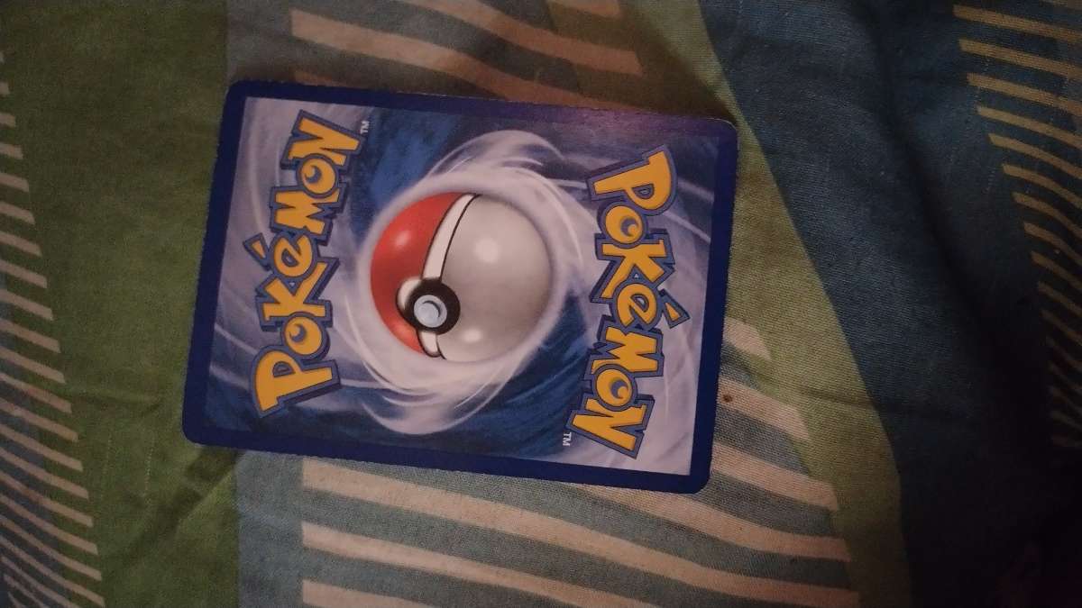 KABUTOPS FOIL RARE POKEMON