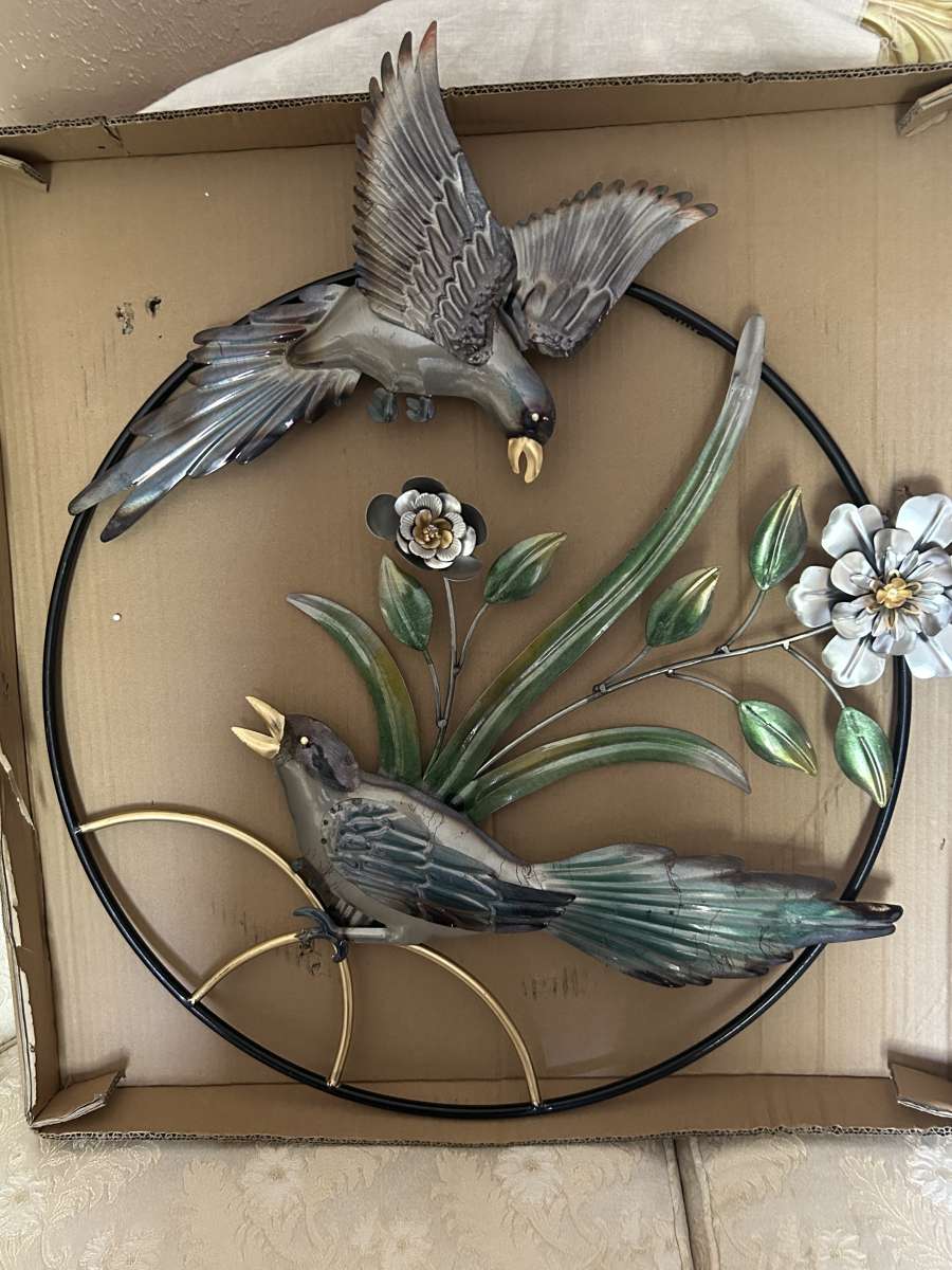 Beautiful Metal Wall Hanger
