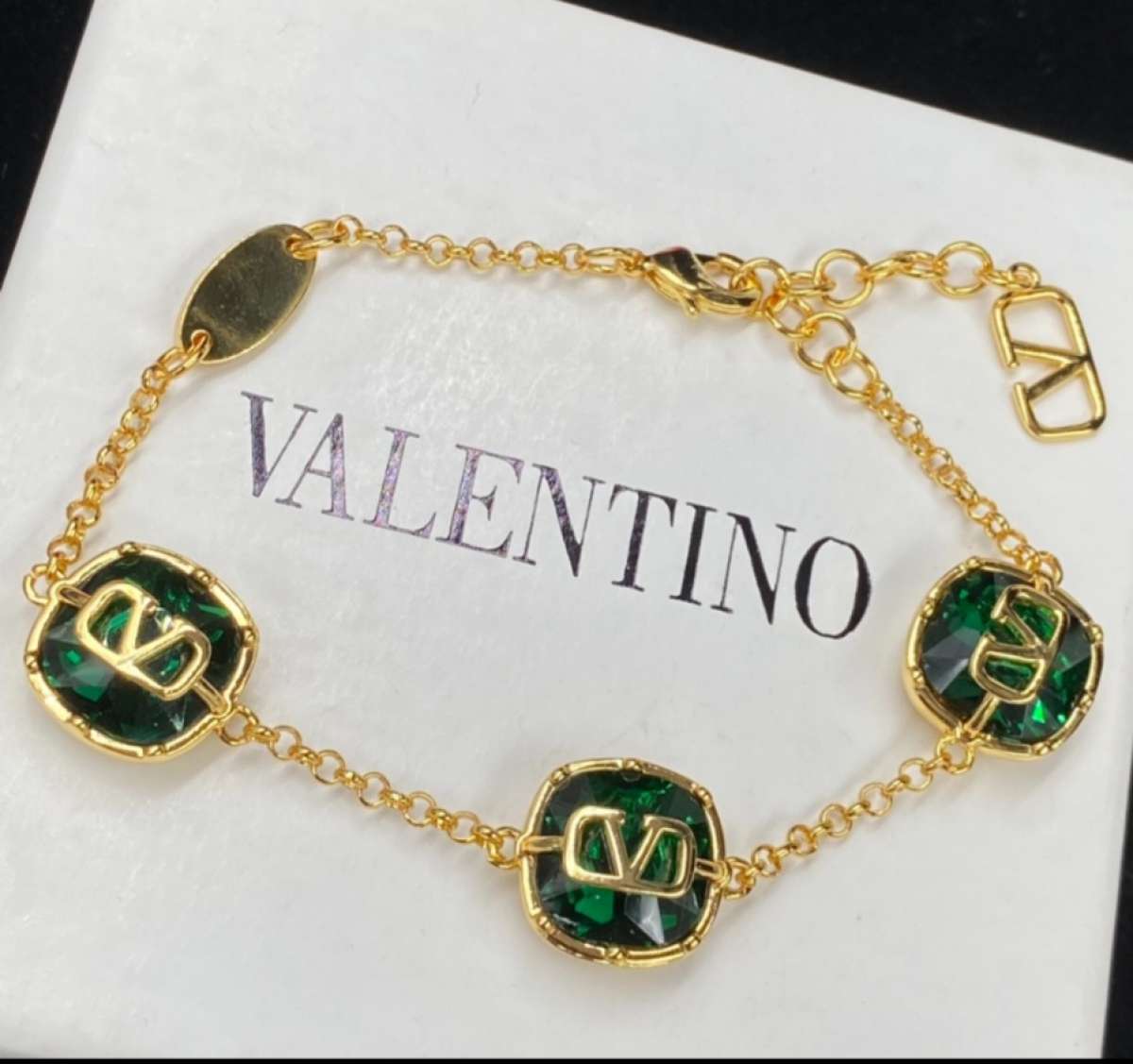 Valentino set fine jewelry