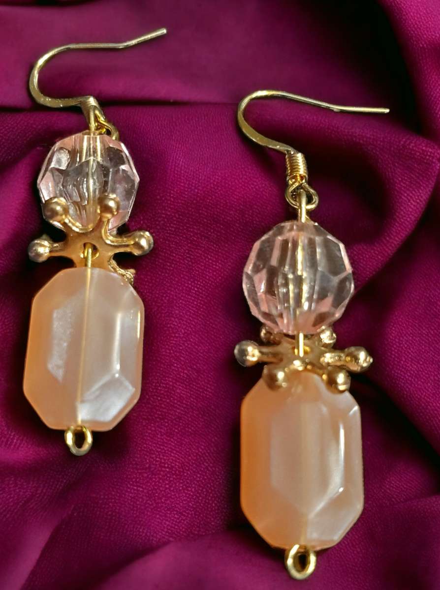 Necklace Bracelet and Earring Set