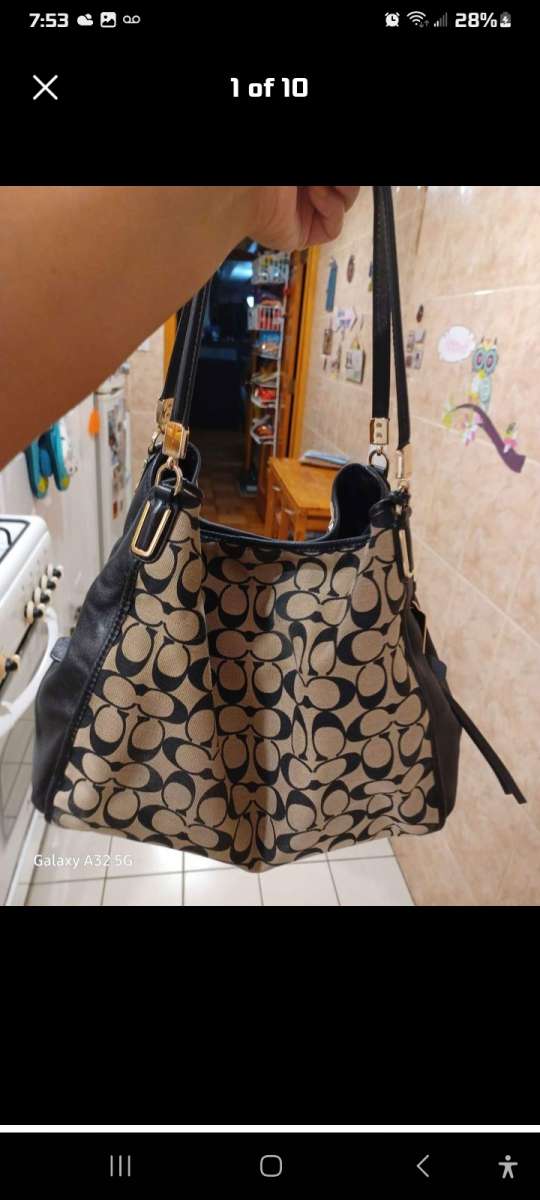 coach shoulder handbag