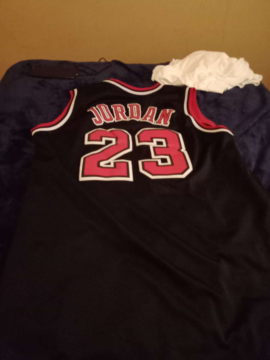Michael Jordan jersey XL