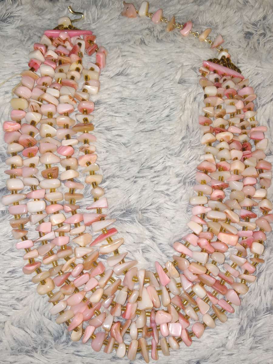 NECKLACE SET ill match bracelet with 2 pair earring