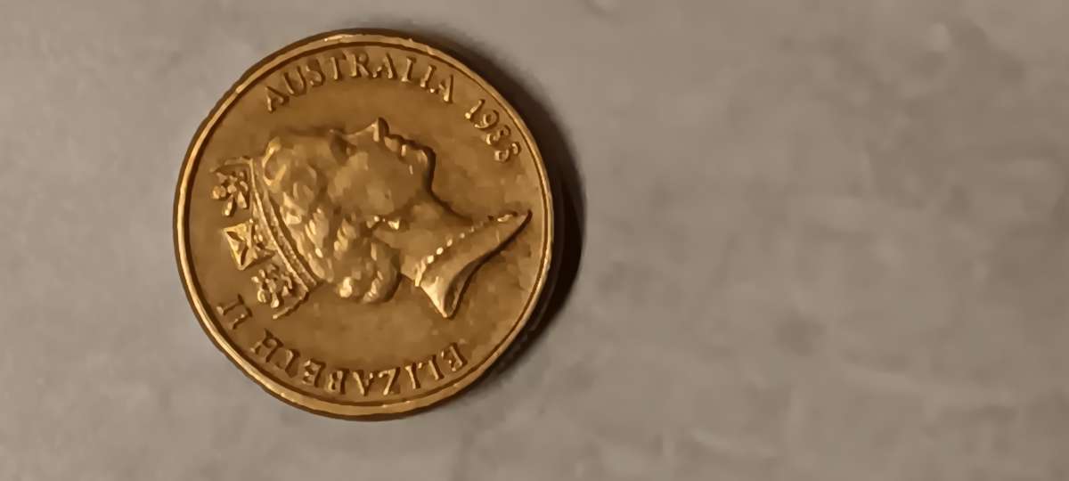 1988 2  dollarAustralia coin collectable valuable