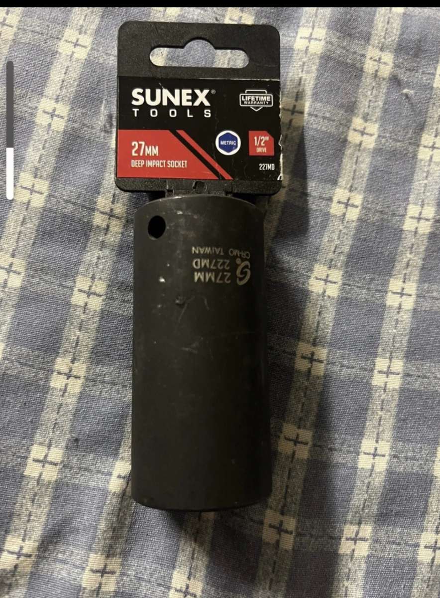 Sunex 227ZMD 27mm 12 Drive  Point Deep Impact Socket Metri
