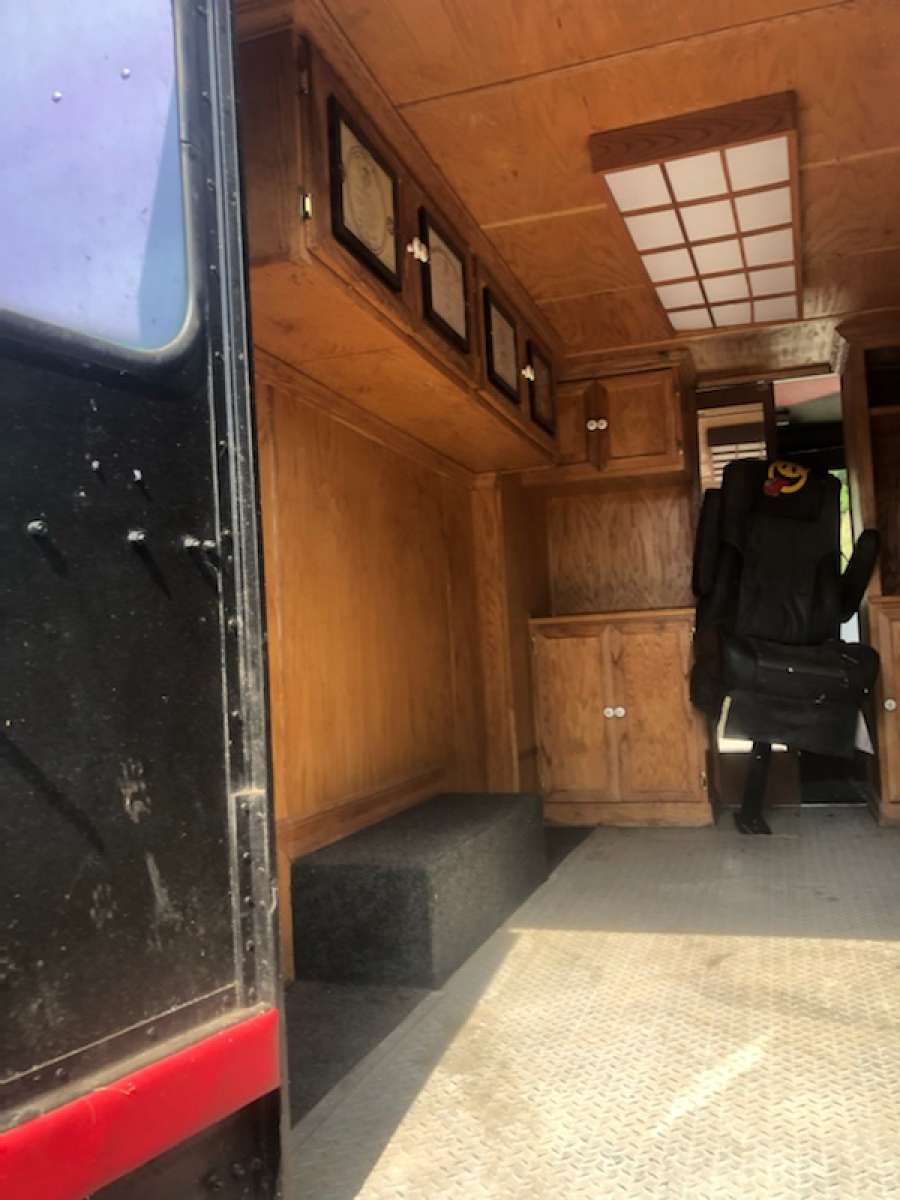 1967 Grumman Box Truck