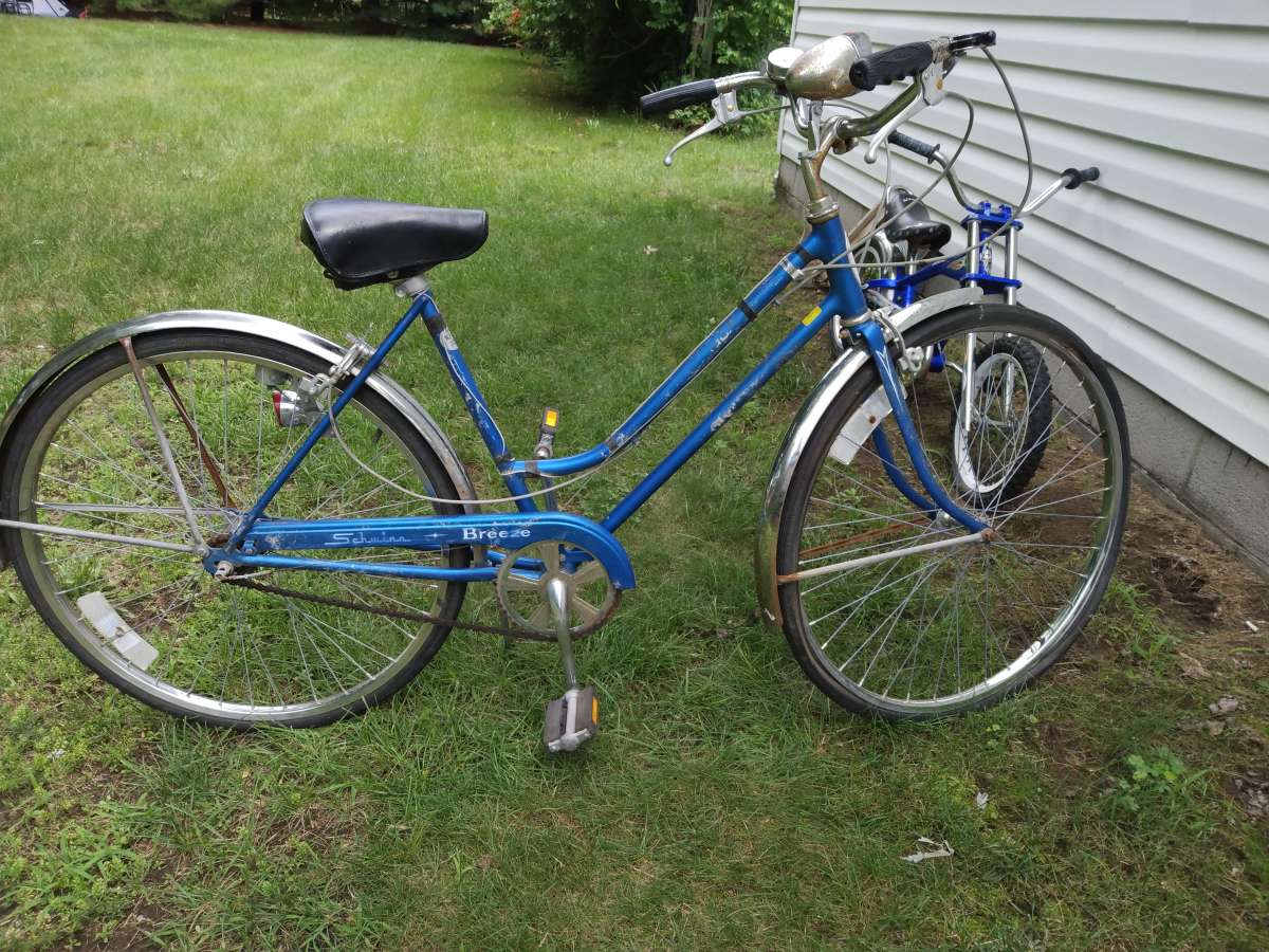 3 Schwinn Bicycles plus a Stringray