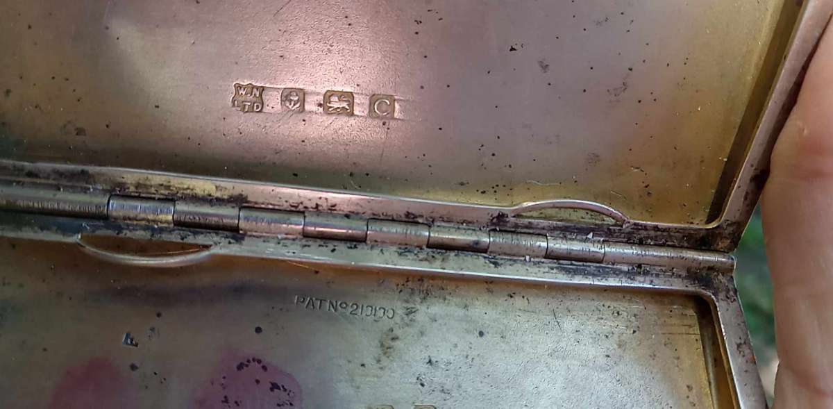 antique ciggerett case from Birmingham