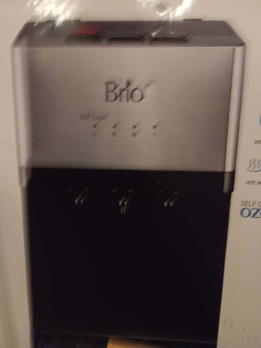 Brio water dispenser