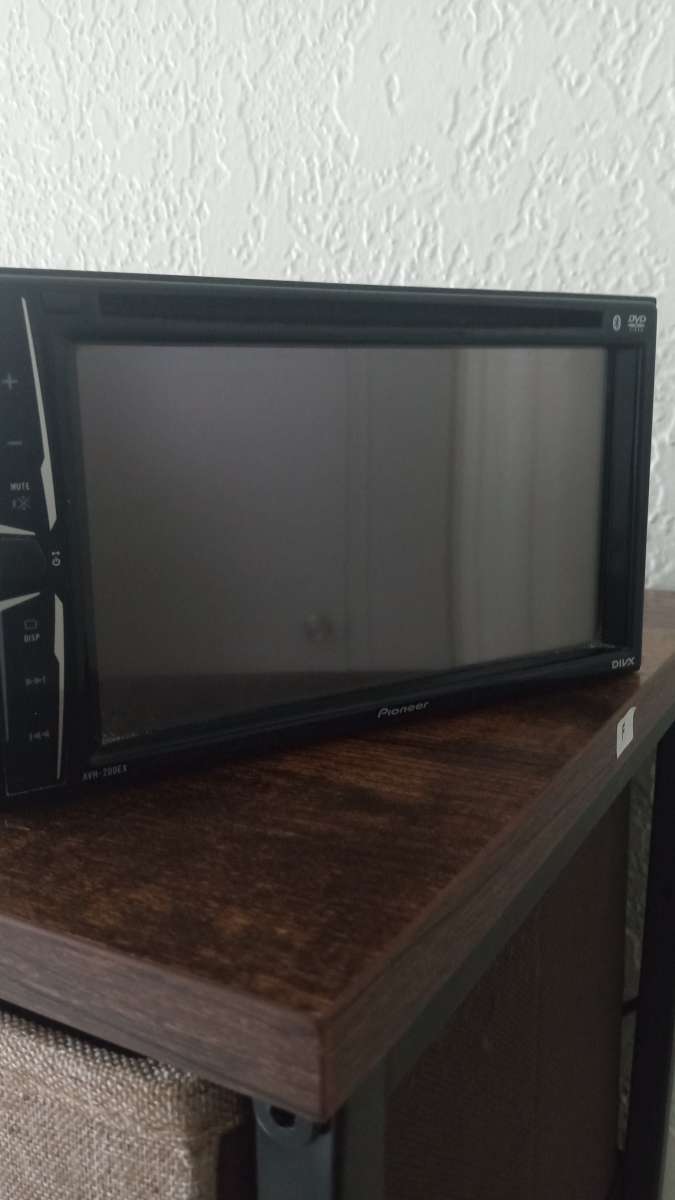 pioneer touch screen car stereo