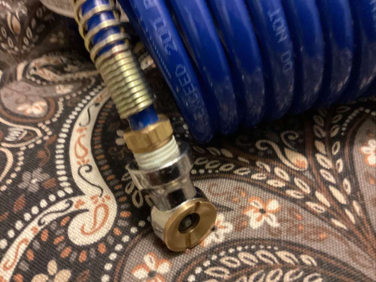 Campbell Hausfeld FP2028 1 Gallon Air Compressor