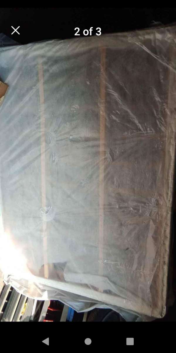 setr tempura pedic queen mattress box spring and frame