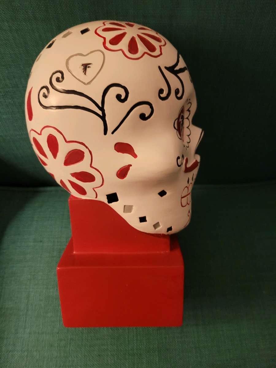 Atlanta Falcons NFL Sugar Skull Statue
