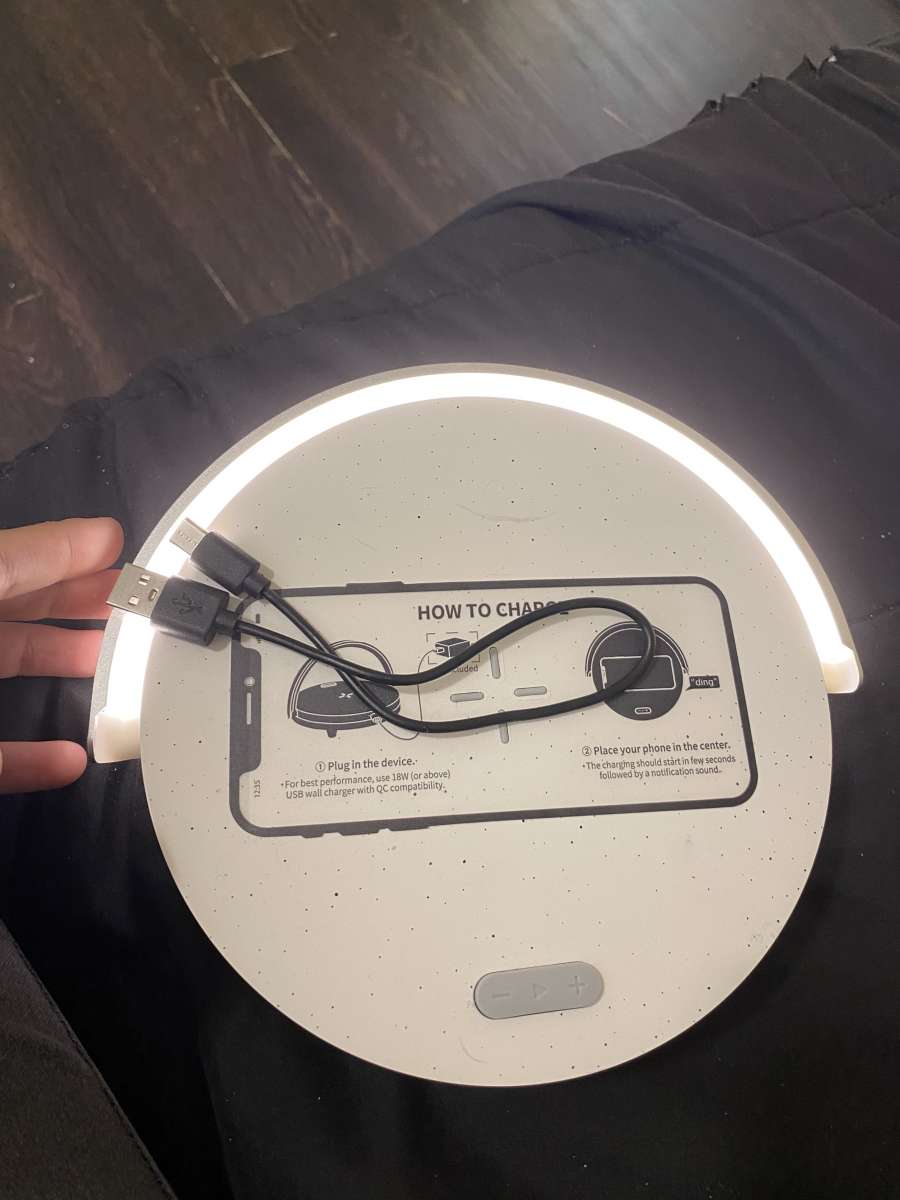 iPhone wireless charger