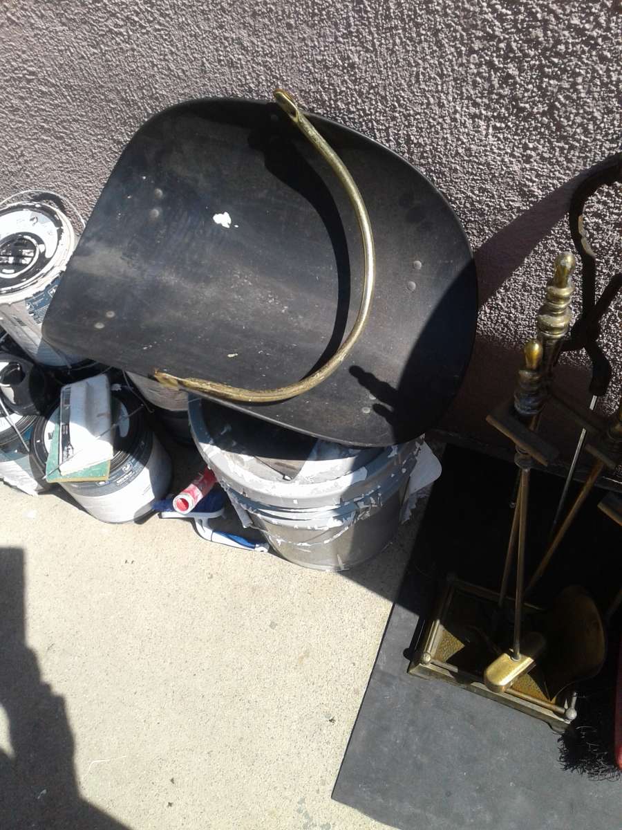 fireplace tools really nice for being about 40 years old