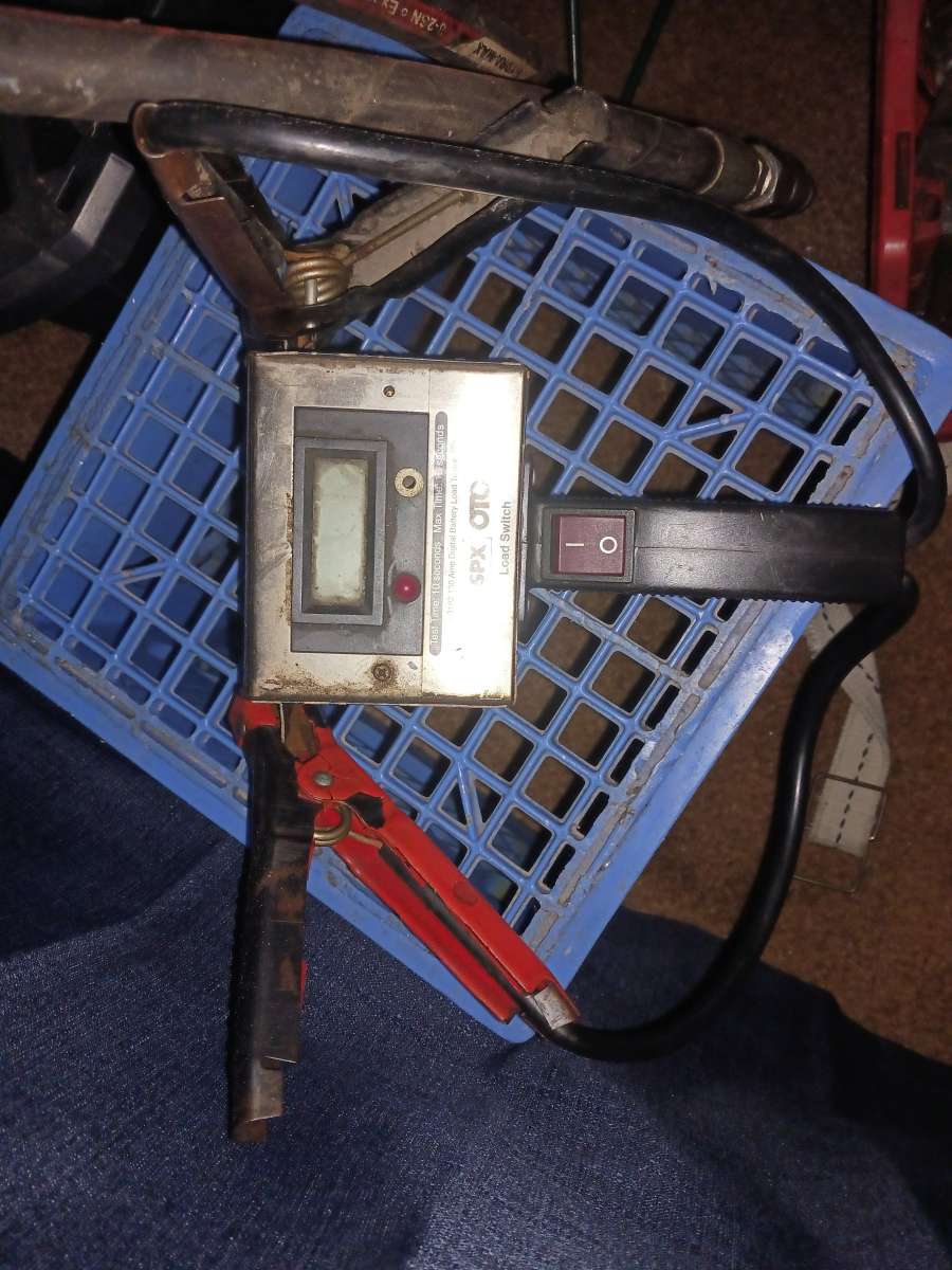 3182 130 Amp Digital Battery Load Tester