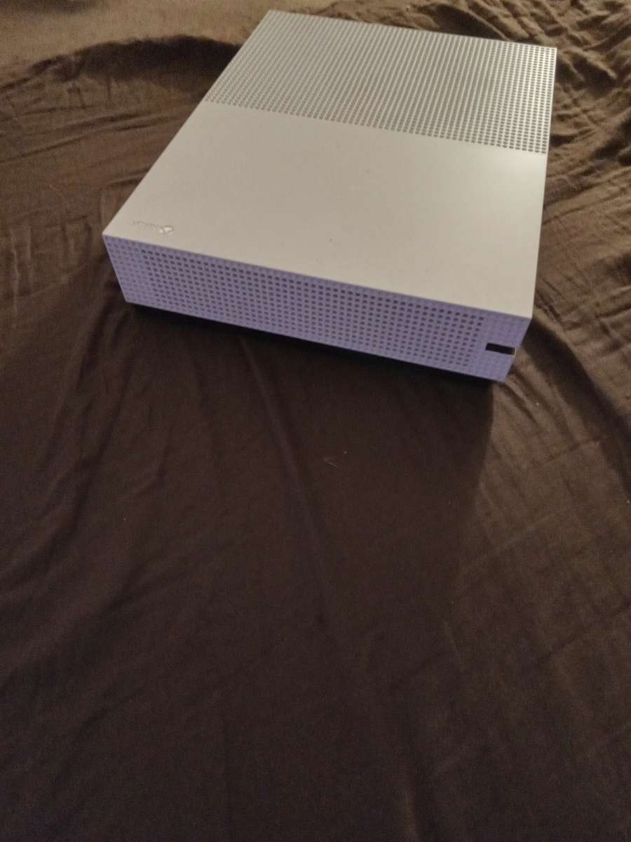 XBOX ONE S