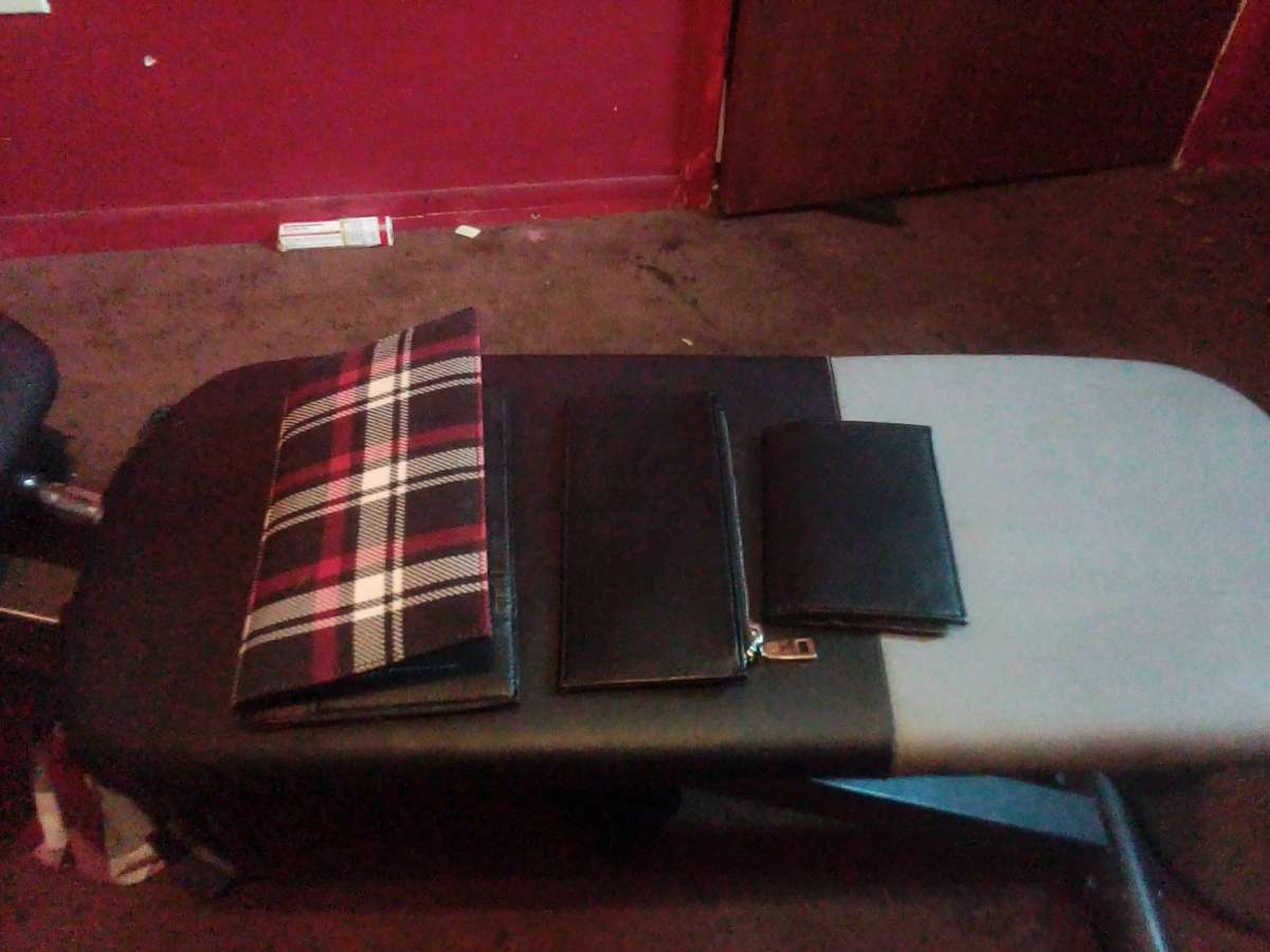 4 purse bags package bundle