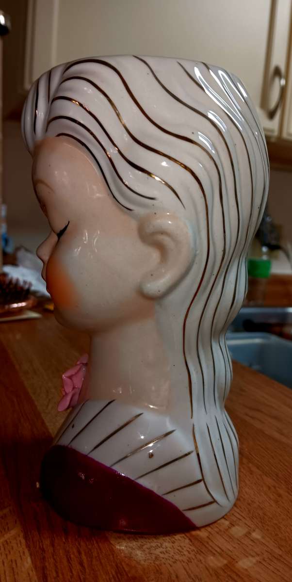 vintage 13 in porcelain painted female beauty head