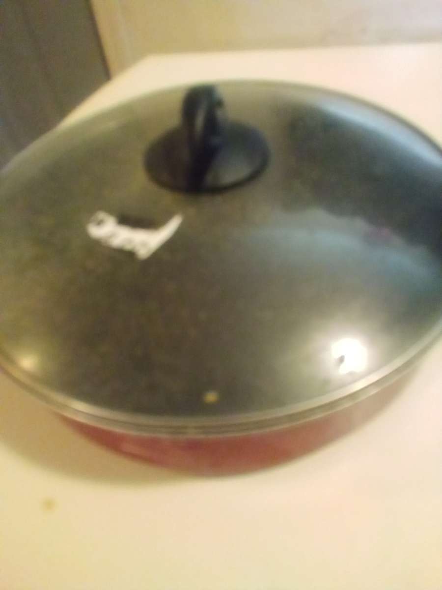 electric skillet selection in good condition