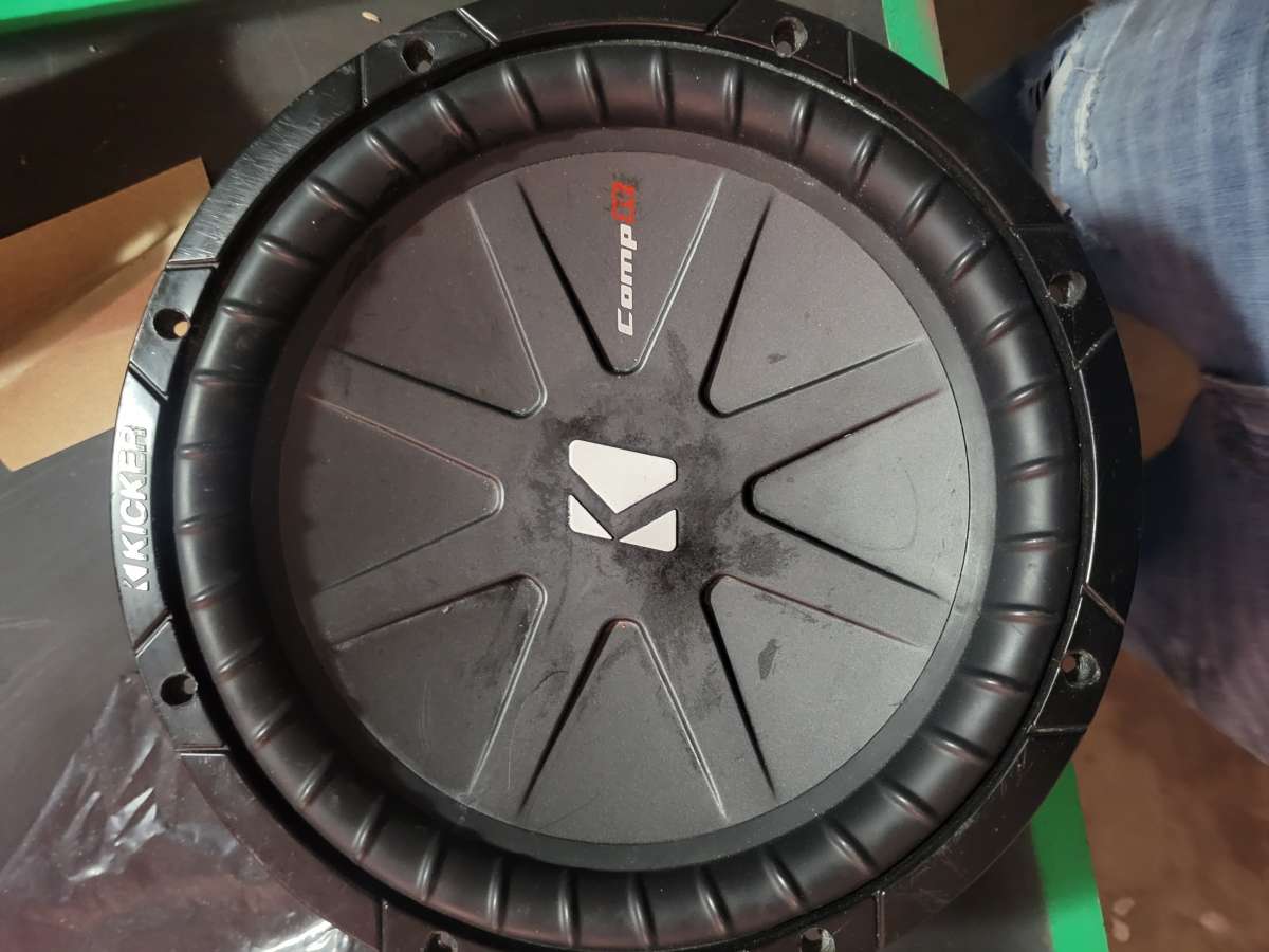 Kicker comp 12 dual voice