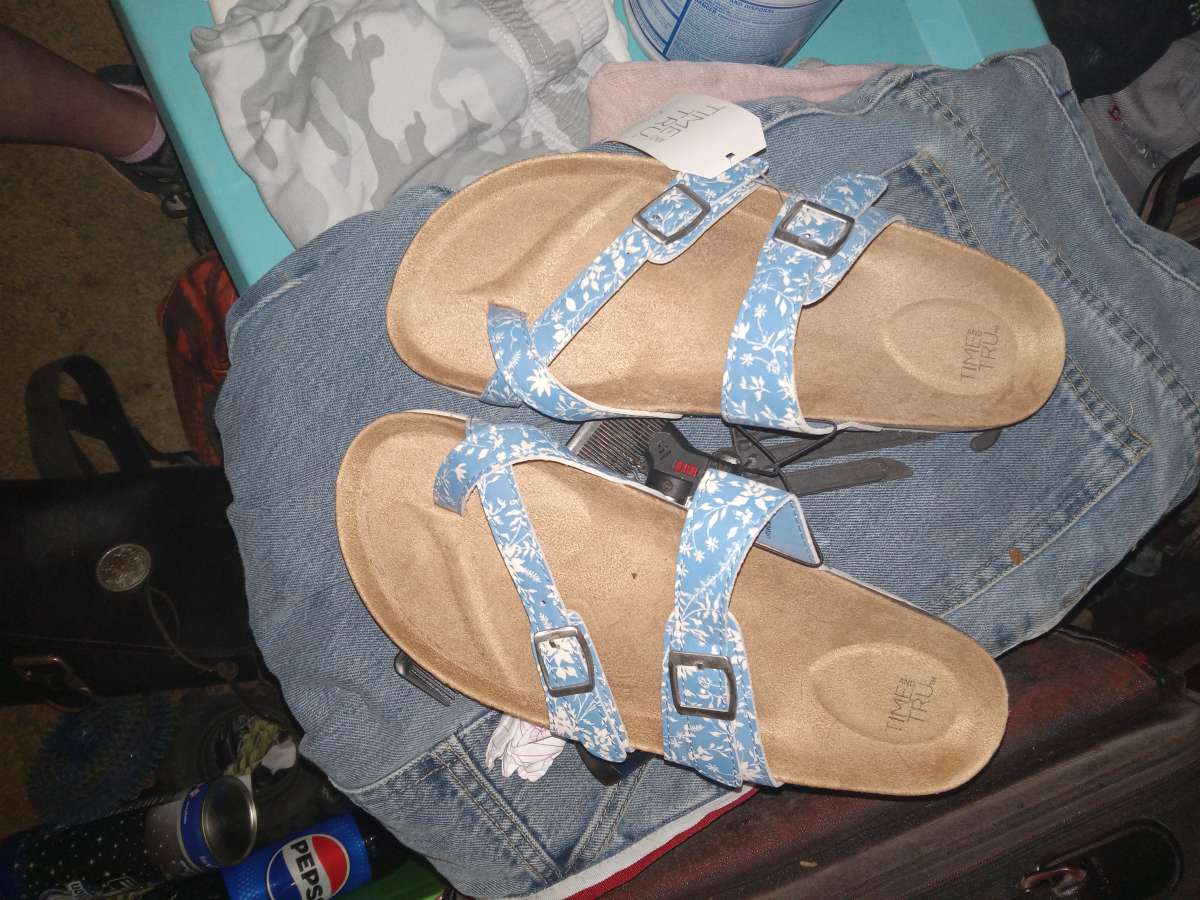 Tru time sandals