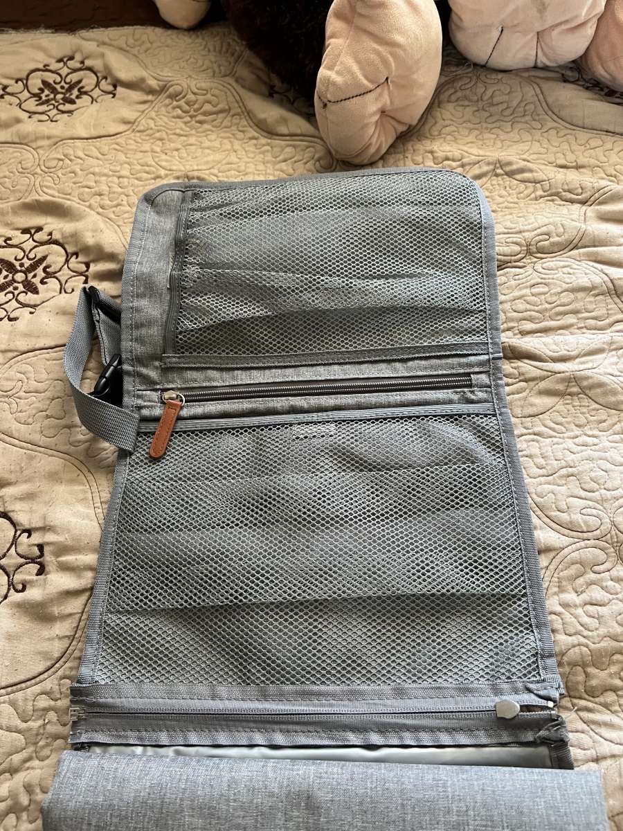 Portable changing pad