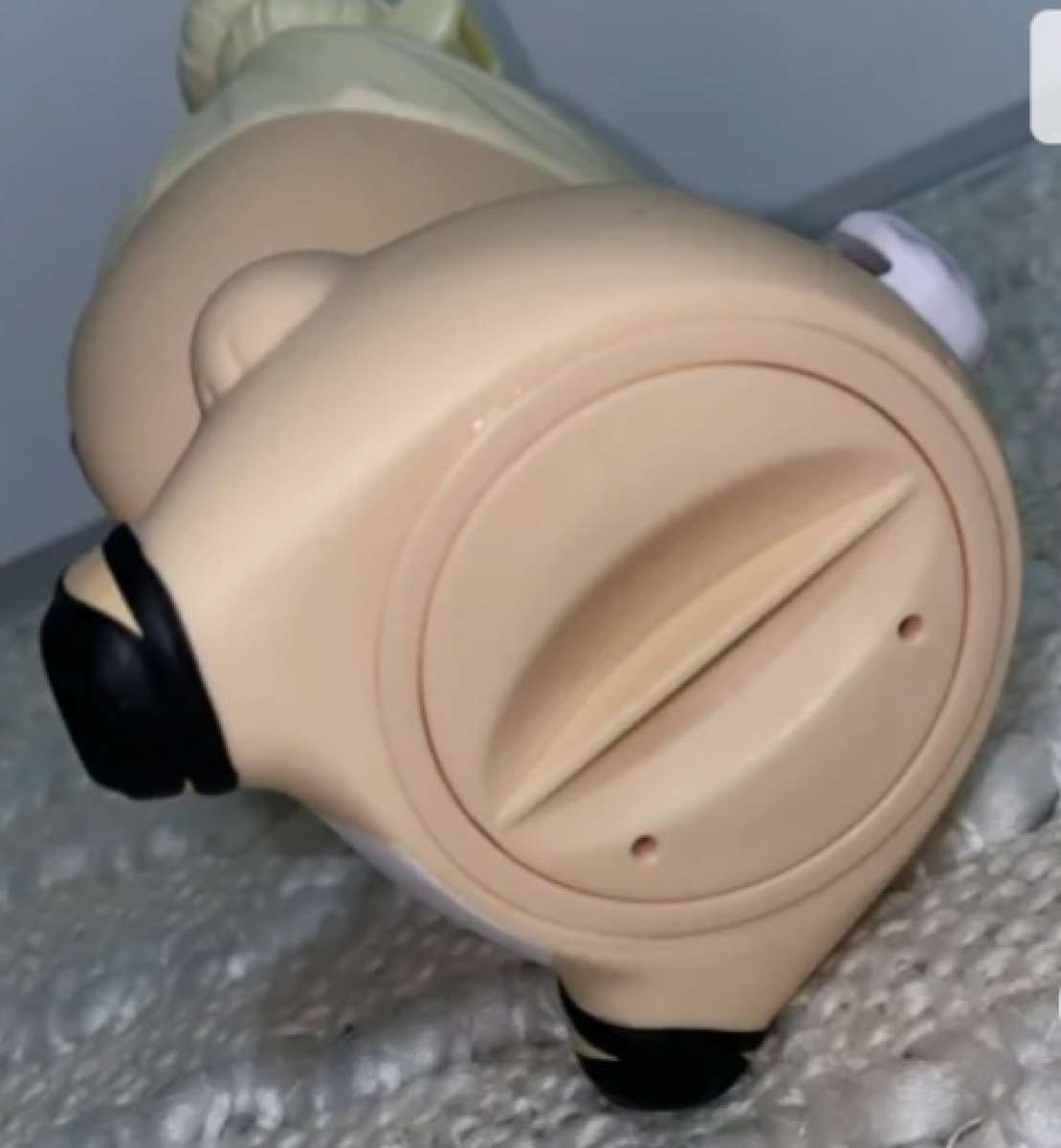 LOL Biggie pet Bank Doll Excellent used condition