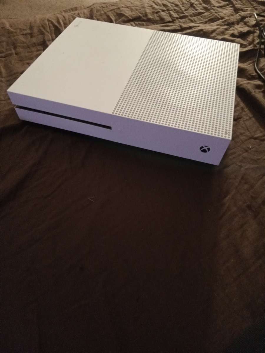 XBOX ONE S