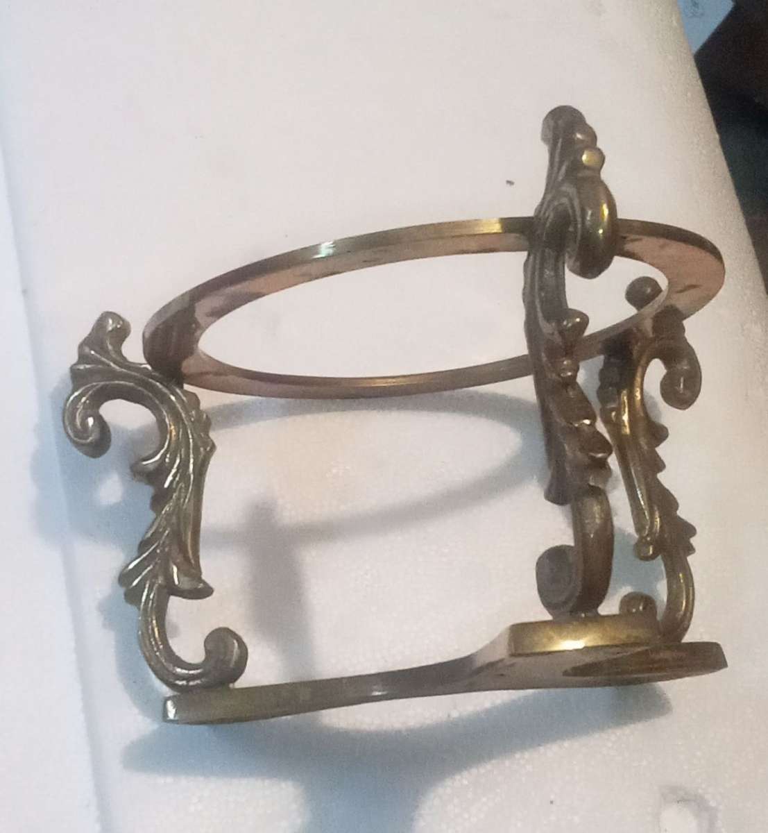 desk top brass stand