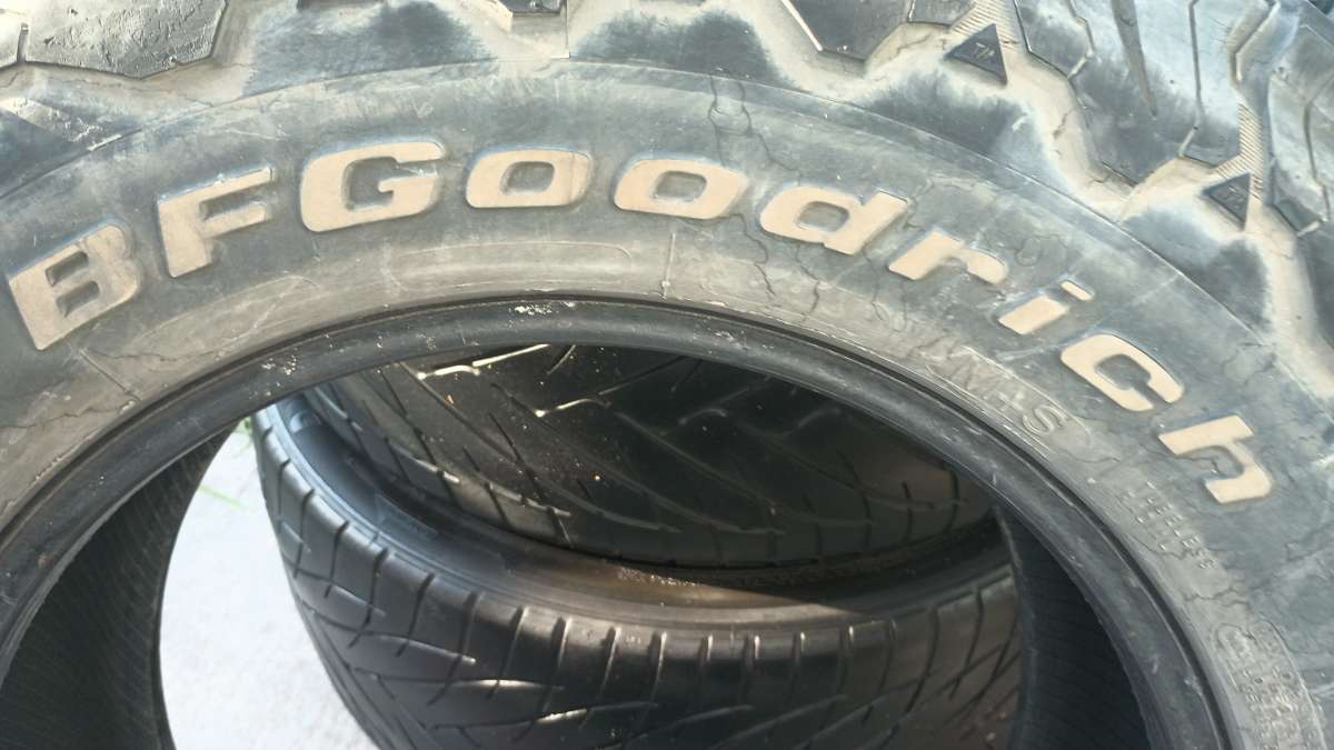 BF Goodrich All Terrain Baja Champ LT275 70 18