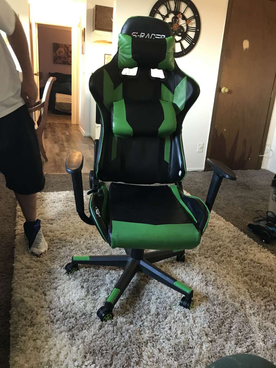 S racer gamer chair