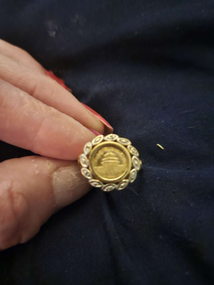 10k gold panda ring