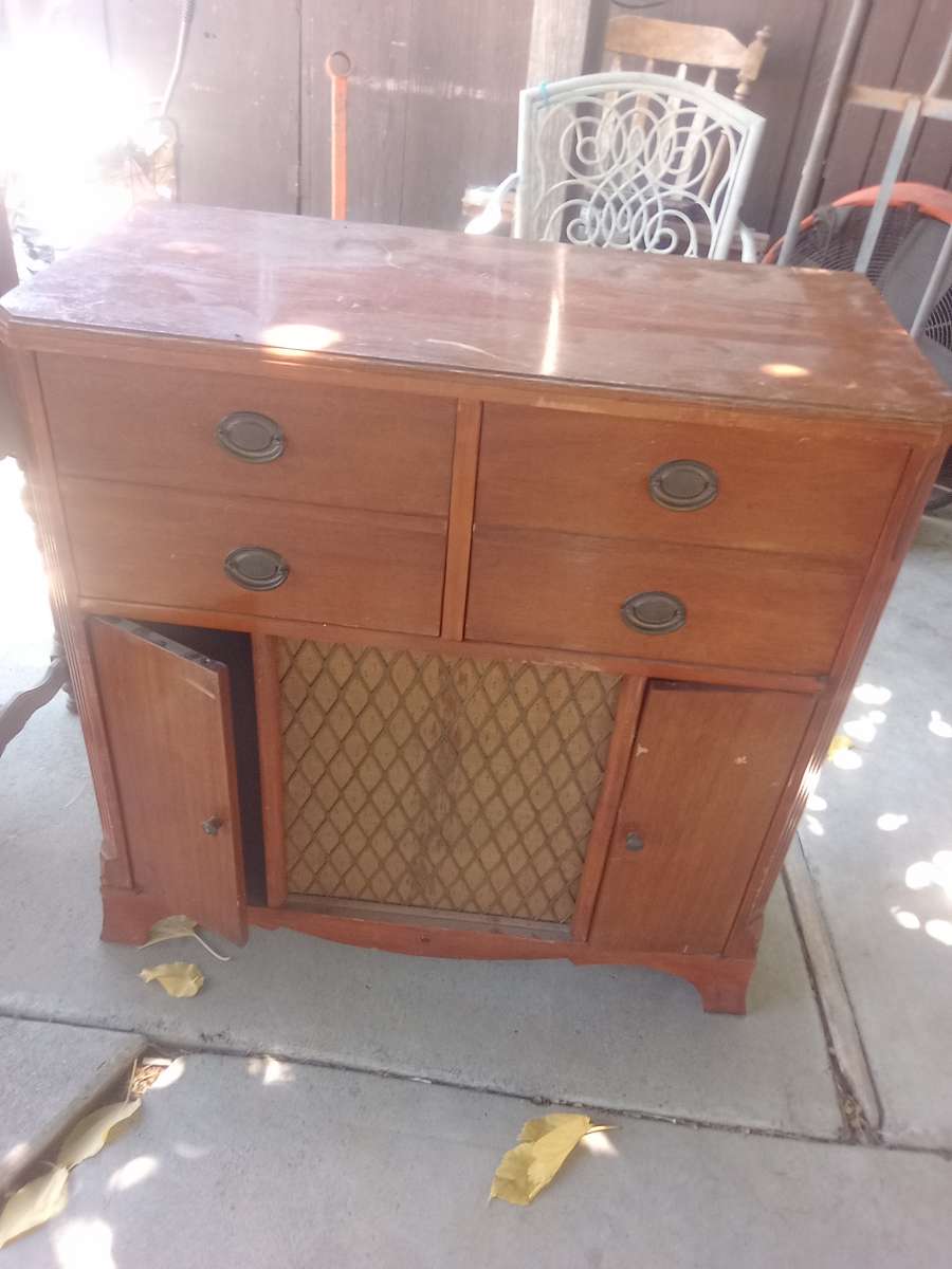 3 old 1940s vintage tube  sterios